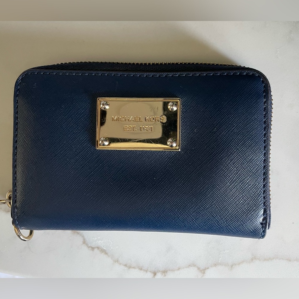 Michael Kors wallet